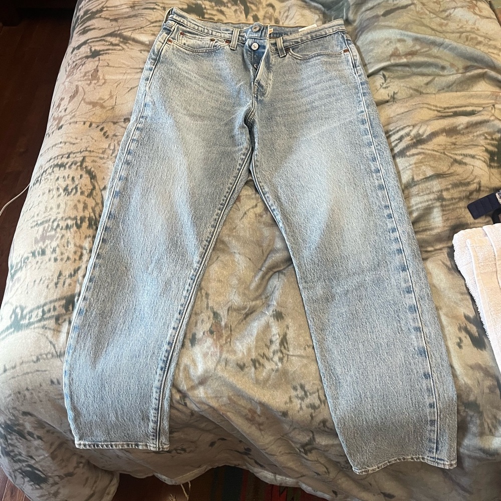 Levi's Women's High Rise Light Blue Jeans